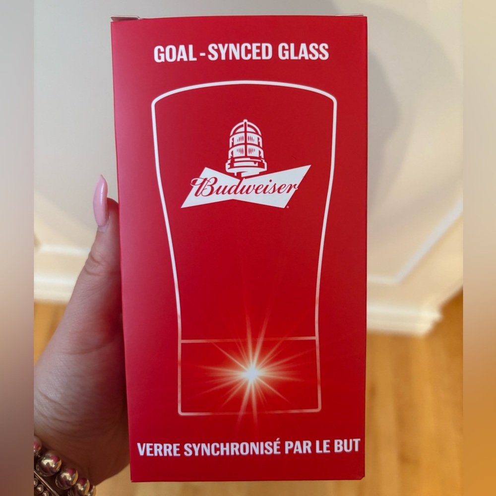 Budweiser Glass🚨Limited Edition, Goal-Synced Glass 😍
